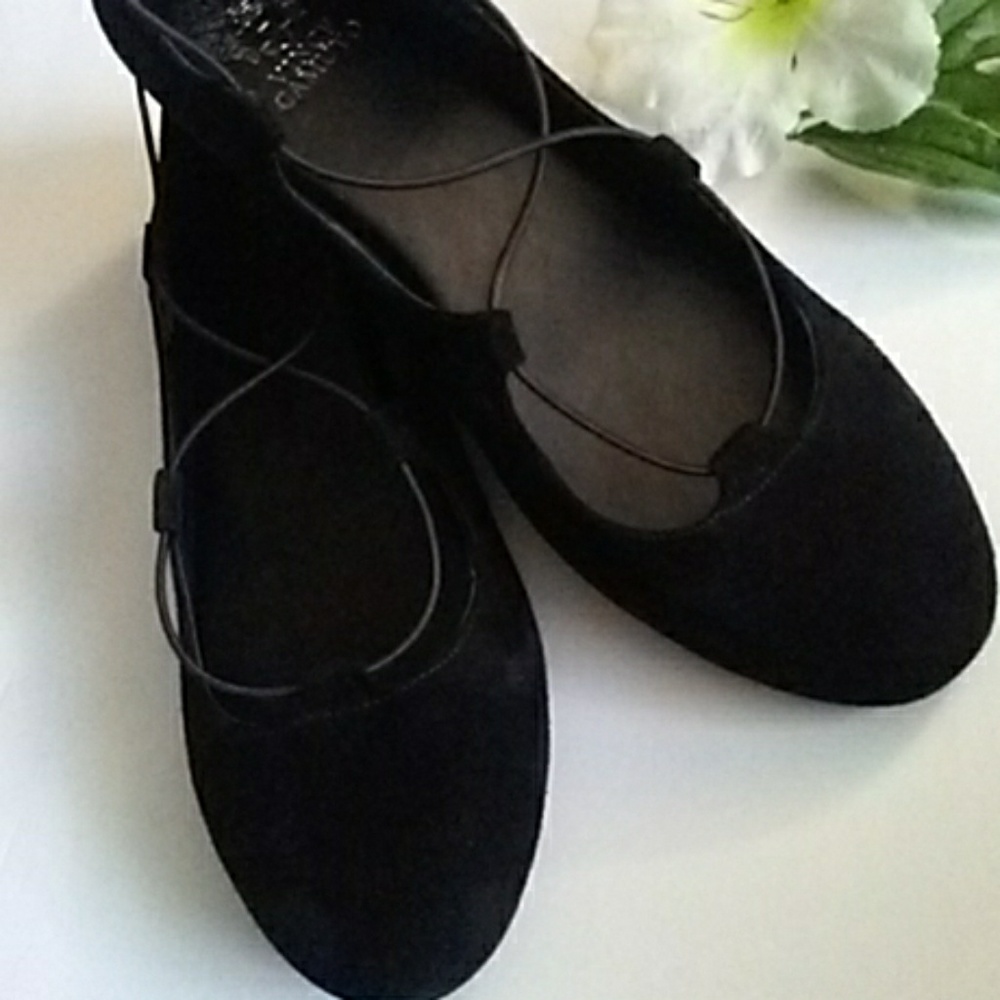 Vince Camuto suede leather flats black